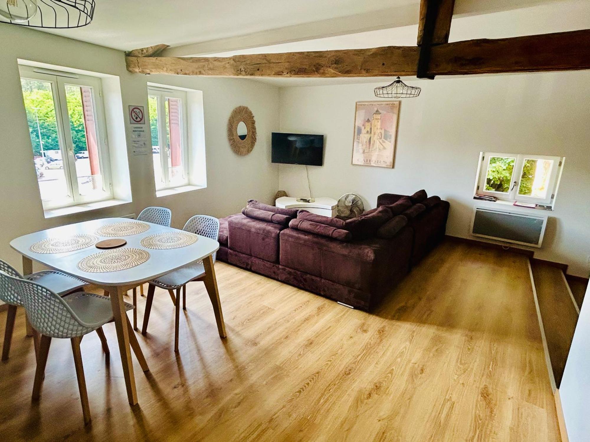 Magnifique Neuf 70m2 Lumineux Parking Apartment Cahors
